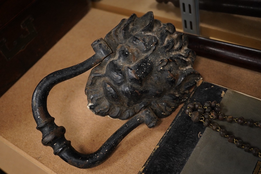 Miscellaneous items to include pen knives, a rosary bead necklace with paper label reading ‘said to have belonged to Mary Queen of Scots..’, a 19th century sketch book dated 1864 and lion head door knocker. Condition - v